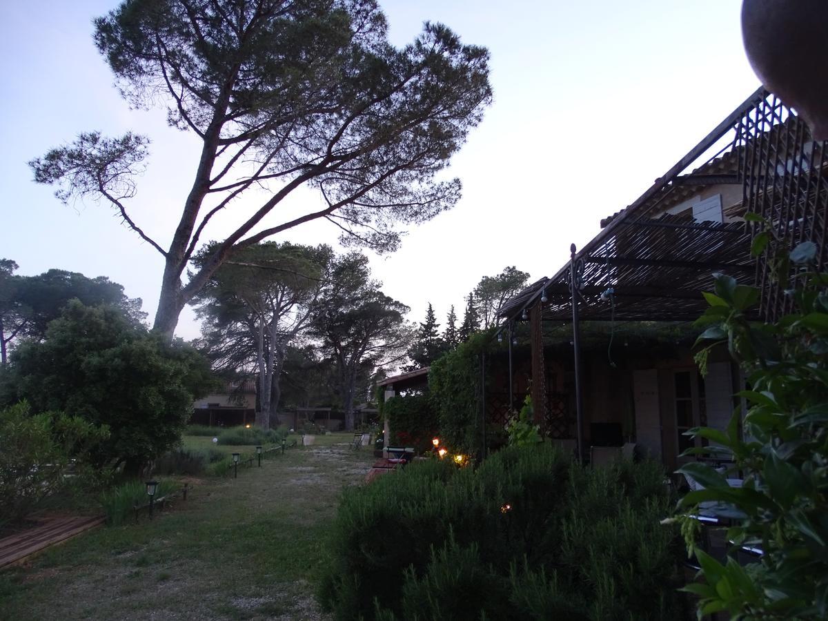 La Coudouliere Hotel Saint-Remy-de-Provence Ngoại thất bức ảnh