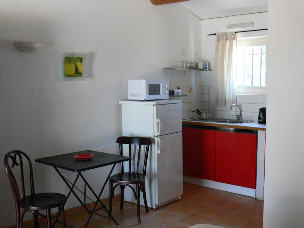 La Coudouliere Hotel Saint-Remy-de-Provence Ngoại thất bức ảnh